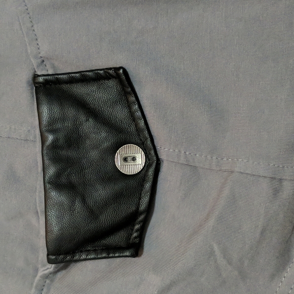 Schwiing Blazer - Picture 7 of 17